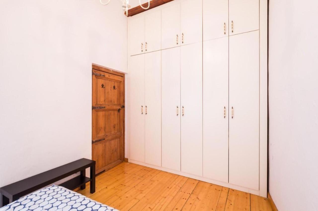 Old Town Plaza Negrito By Nomad Host Apartment Валенсия Екстериор снимка