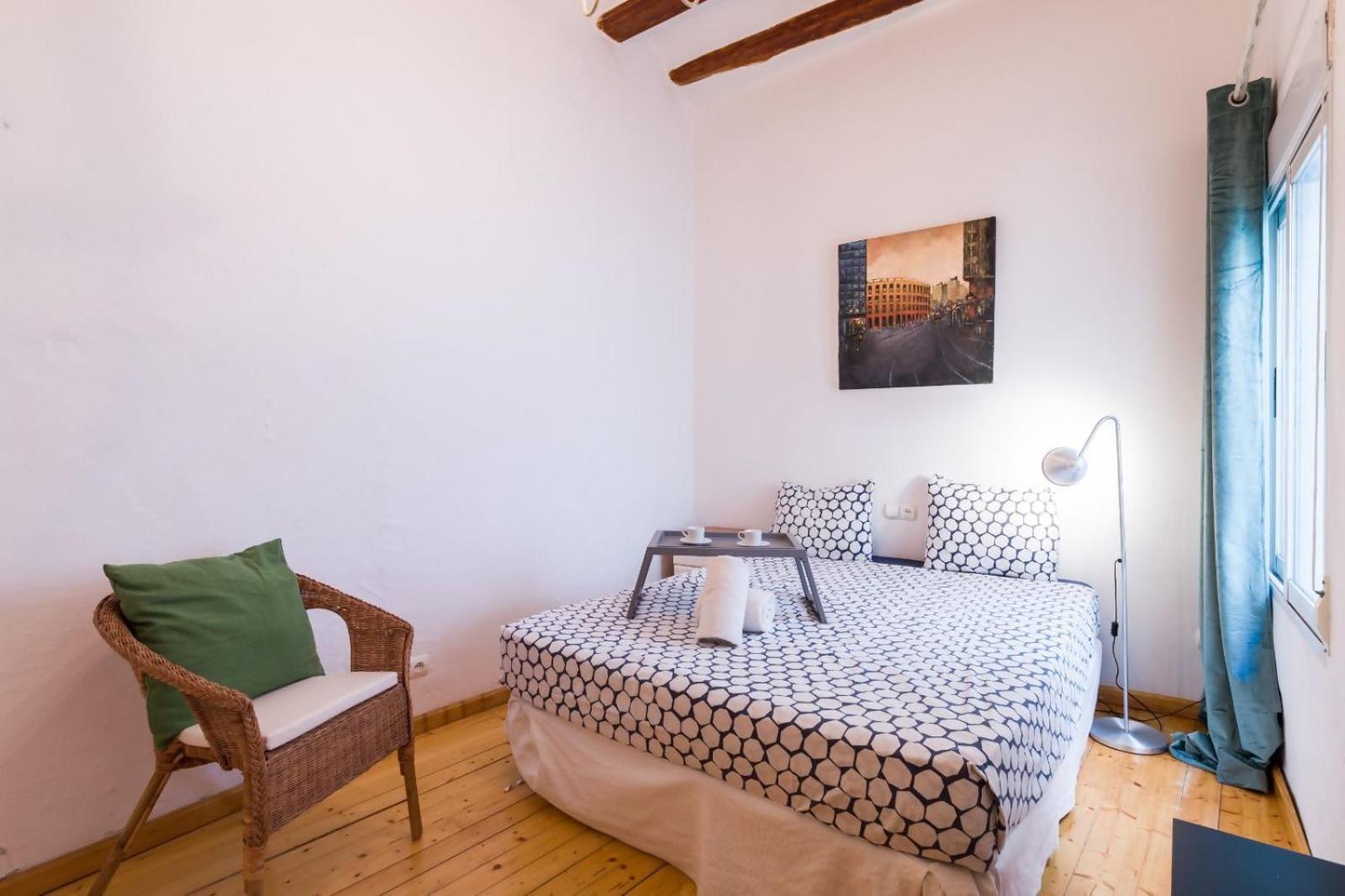 Old Town Plaza Negrito By Nomad Host Apartment Валенсия Екстериор снимка