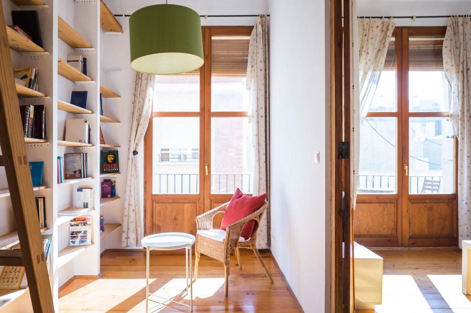 Old Town Plaza Negrito By Nomad Host Apartment Валенсия Екстериор снимка